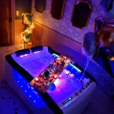 Royal Room Jacuzzi Haut De Gamme Centre Ville Мюлуз Экстерьер фото